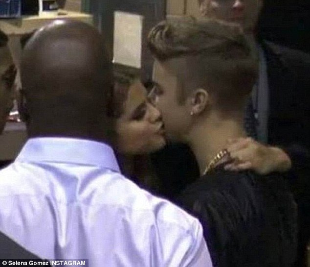 Selena Gomez kissed former flame Justin Bieber on the cheek backstage at the 2013 Billboard Music Awards in Las Vegas on Sunday night