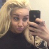 The full extent of Amanda Bynes's troubled world has been revealed after she opened up the doors to her Manhattan apartment for an impromptu house party last month