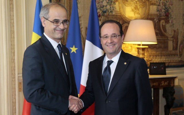 Antoni Marti, the head of the Andorran government, told French President Francois Hollande that he will introduce a bill for income tax before June 30, 2013