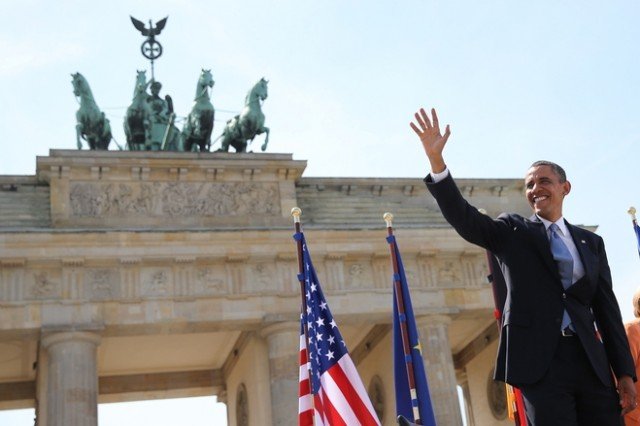 Barack Obama spoke at Brandenburg Gate 50 years after JFK's "Ich bin ein Berliner" speech