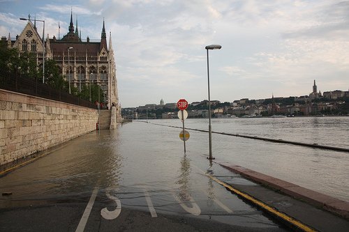 Budapest Danube is set to reach record levels this weekend