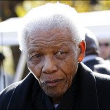 Former South African President Nelson Mandela has been admitted to hospital with a lung infection