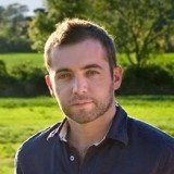 War correspondent Michael Hastings has died in a car crash in Los Angeles at the age 33