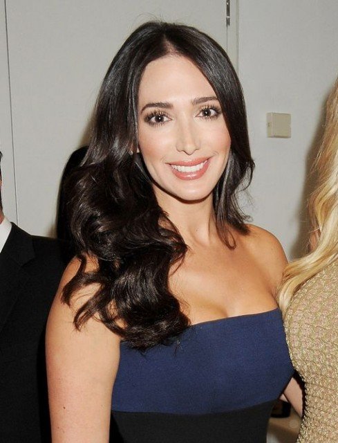 Lauren Silverman is expecting Simon Cowell’s child and claims she wants to marry him