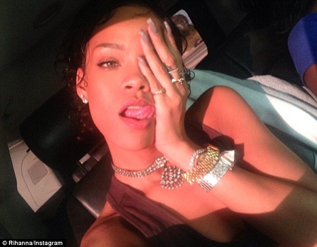 Rihanna showed off her stunning new wavy hairstyle