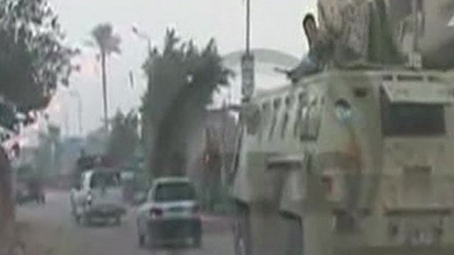 Egyptian soldiers have clashed with militants after entering Kerdasa, a town near Cairo