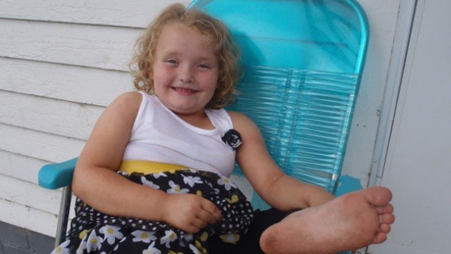 Honey Boo Boo received not one but three cakes to celebrate her eighth birthday