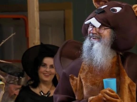 Si Robertson dressed up as a beaver for the Halloween celebration