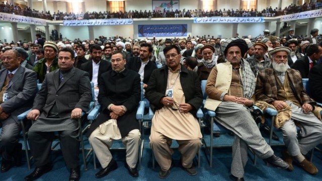 Afghan elders Loya Jirga has backed a security pact with the US allowing thousands of American troops to remain after combat operations end in 2014
