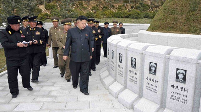 Kim Jong-un visit to a naval cemetery for the crew of submarine chaser No 233