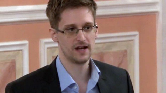 Edward Snowden offered to collaborate with Brazil's investigation into the mass surveillance programs