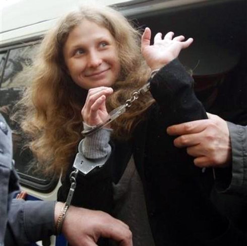 Pussy Riot’s Maria Alyokhina has been freed early from prison in Russia under an amnesty