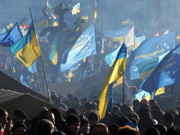 Rival protests are expected in central Kiev, amid fears of possible clashes