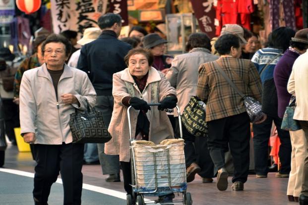 Japan's population declined by a record 244,000 people in 2013
