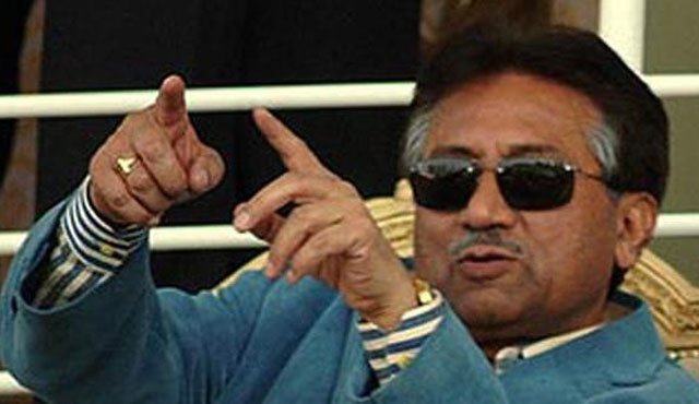 Pervez Musharraf has been taken to hospital with a suspected heart problem on his way to Islamabad court for his treason trial