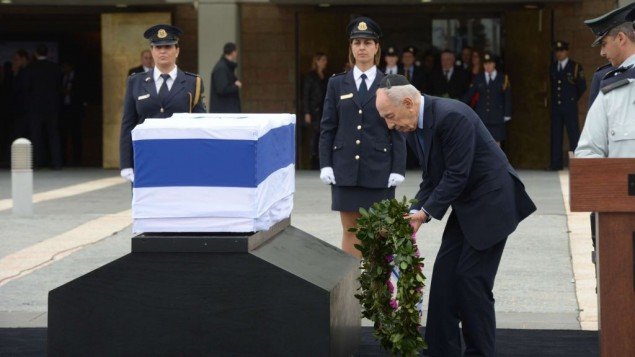 Thousands of mourners paid their final respects to Ariel Sharon