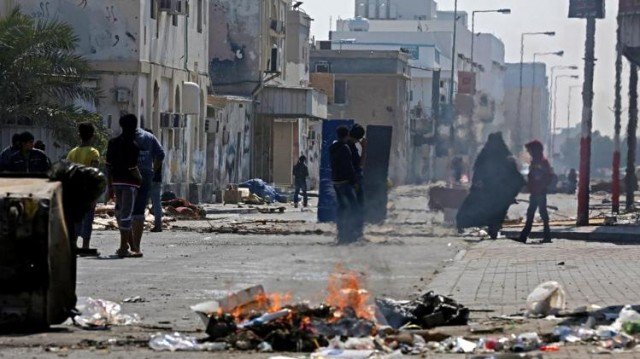 A Bahraini policeman has died of wounds from a bomb blast during protests marking Friday's third anniversary of the country's uprising