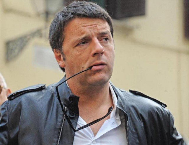 Matteo Renzi is expected to be offered to become Italian prime minister, as talks begin on forming a new government