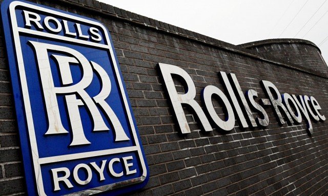 Indian government has put on hold all deals with Rolls-Royce until it completes an investigation into bribery allegations against the company