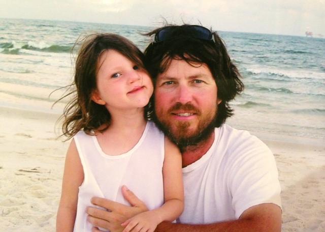 Jase Robertson revealed that his daughter Mia’s bone graft surgery had him shaking in his boots