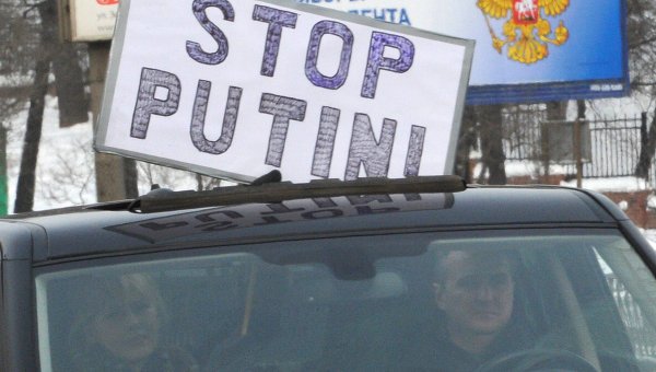 Moscow has blocked access to four anti-Putin websites.