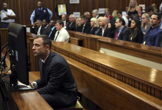 Oscar Pistorius’ trial in South Africa begins with his defense lawyers questioning a key witness