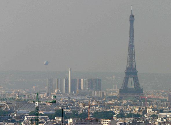 Paris is introducing alternative driving days in an attempt to tackle dangerous levels of air pollution