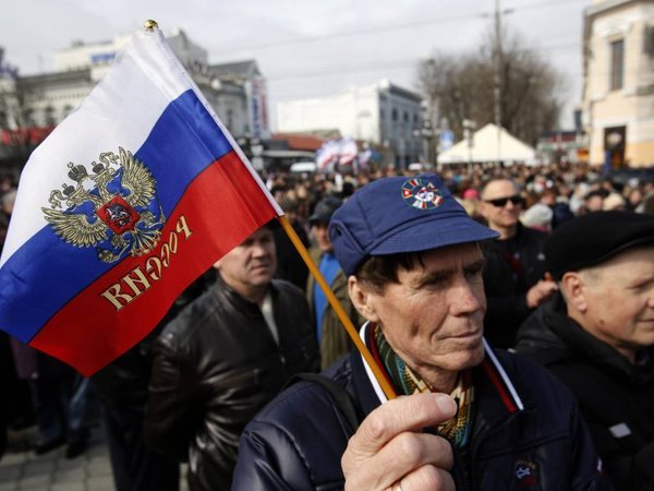 Pro-Russian rally in Simferopol, Crimea