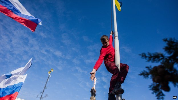Ukrainian flags in Crimea have been replaced by Russian ones