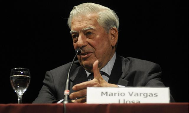 Mario Vargas Llosa has announced he will travel to Venezuela to back anti-Maduro groups