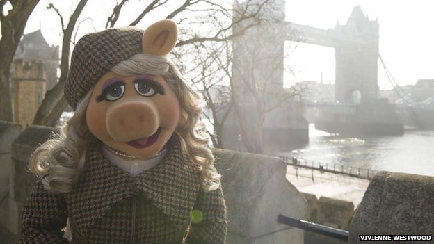 Miss Piggy has emerged as the latest high profile film character to bring attention to Harris Tweed