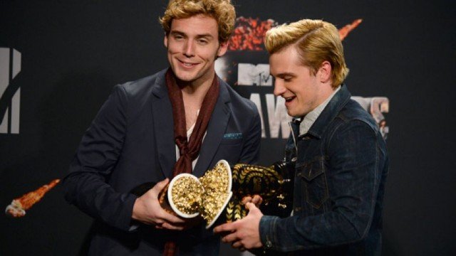 The Hunger Games took three top prizes at MTV Movie Awards