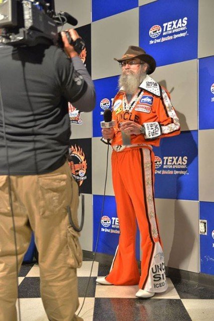 Uncle Si Robertson sported a red jumpsuit and was planning to serve as the grand marshal at Duck Commander 500