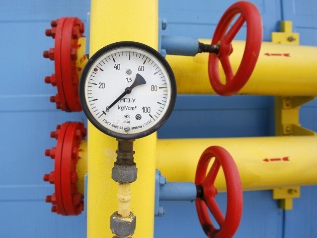 Gazprom had warned it would cut supplies if Ukraine failed to pay $1.95 billion out of $4.5 billion