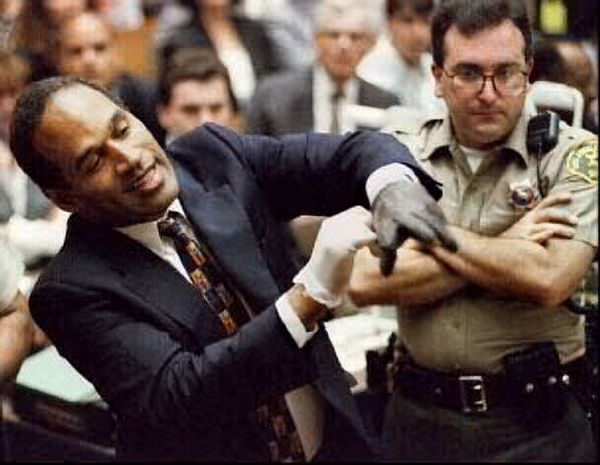 O.J. Simpson murder trial evidence has been unveiled after 20 years