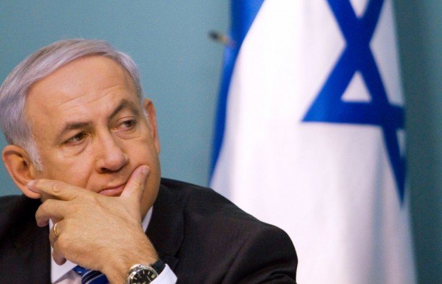 PM Benjamin Netanyahu has accused the Palestinian Islamist movement Hamas of kidnapping three Israeli teenagers