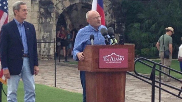 Phil Collins has donated his extensive collection of Alamo memorabilia to the Battle of the Alamo historic site in San Antonio