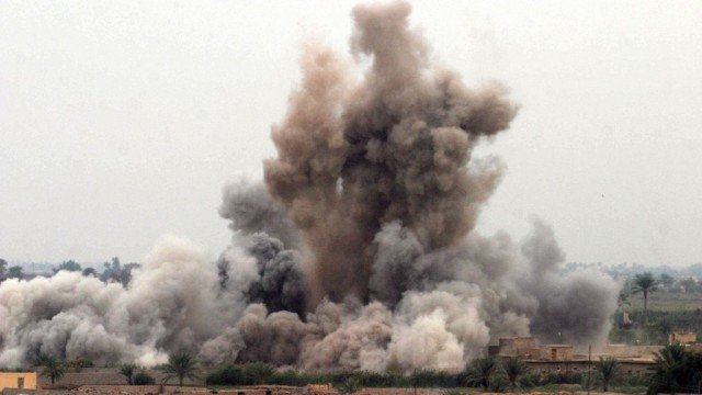 Syria carried out air strikes on ISIS militants inside Iraqi territory