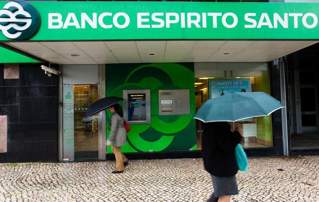 Banco Espirito Santo has reported a bigger-than-expected loss of $4.8 billion for the first six months of 2014