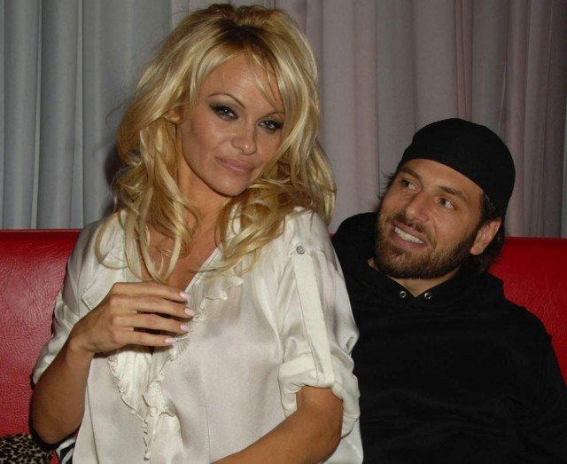 Pamela Anderson is divorcing from Rick Salomon for a second time