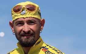 Italian prosecutors have reopened an inquiry into the death of cyclist Marco Pantani