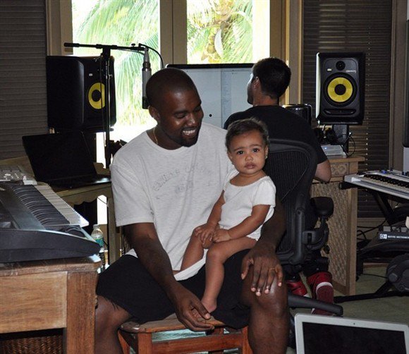 Kanye West and baby North in the recording studio