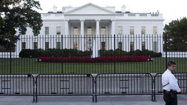 A second fence has been erected between the White House and a thoroughfare popular with tourists, local residents and workers