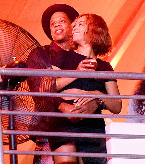 Beyonce and Jay-Z packed on the PDA at the 2014 Made in America festival over Labor Day weekend
