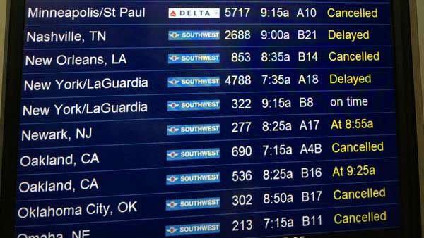 The fire in Aurora air traffic control facility grounded all flights in and out of Chicago's two major airports