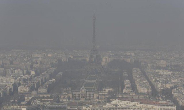 Paris to ban diesel cars
