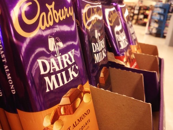 Hershey's bans Cadbury in US