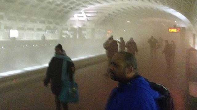 L'Enfant Plaza subway station smoke