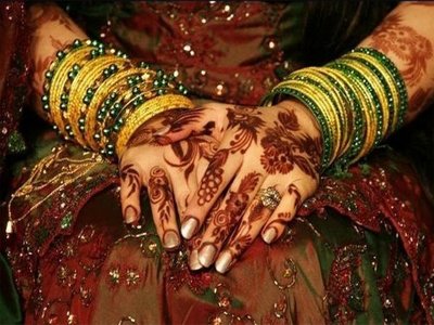 Indian bride marries wedding guest