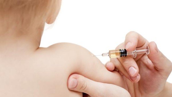 Measles outbreak 2015 vaccination